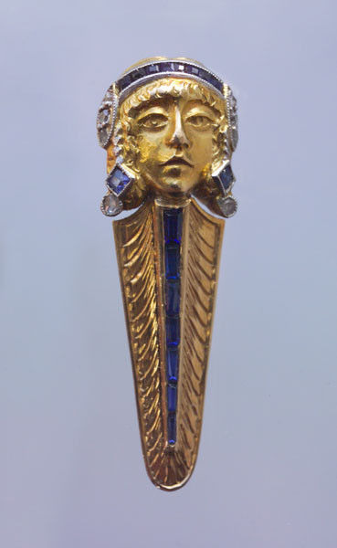 Lapel Brooch of a young Byzantine Princess - Tadema Gallery